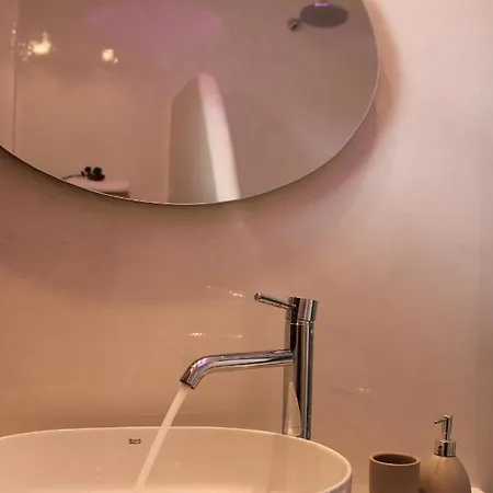 Sun Stories * Vóthon