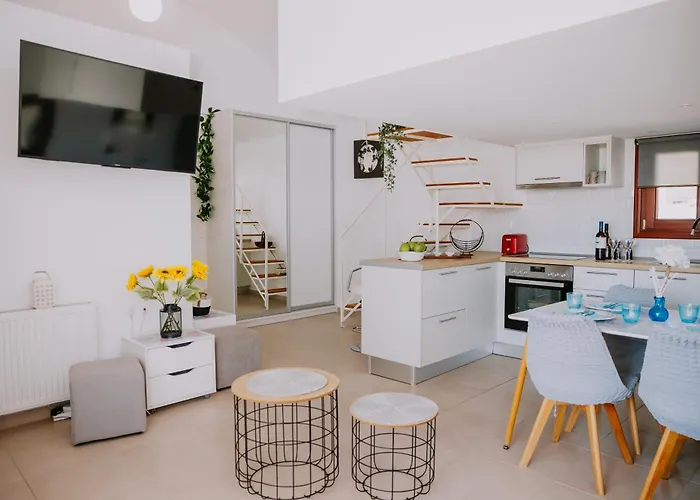 Sun Stories Apartment Vothon