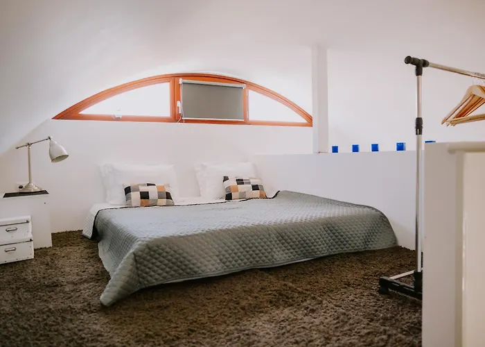 Sun Stories Apartment