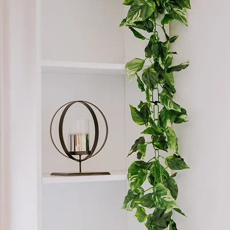 Sun Stories Вотон